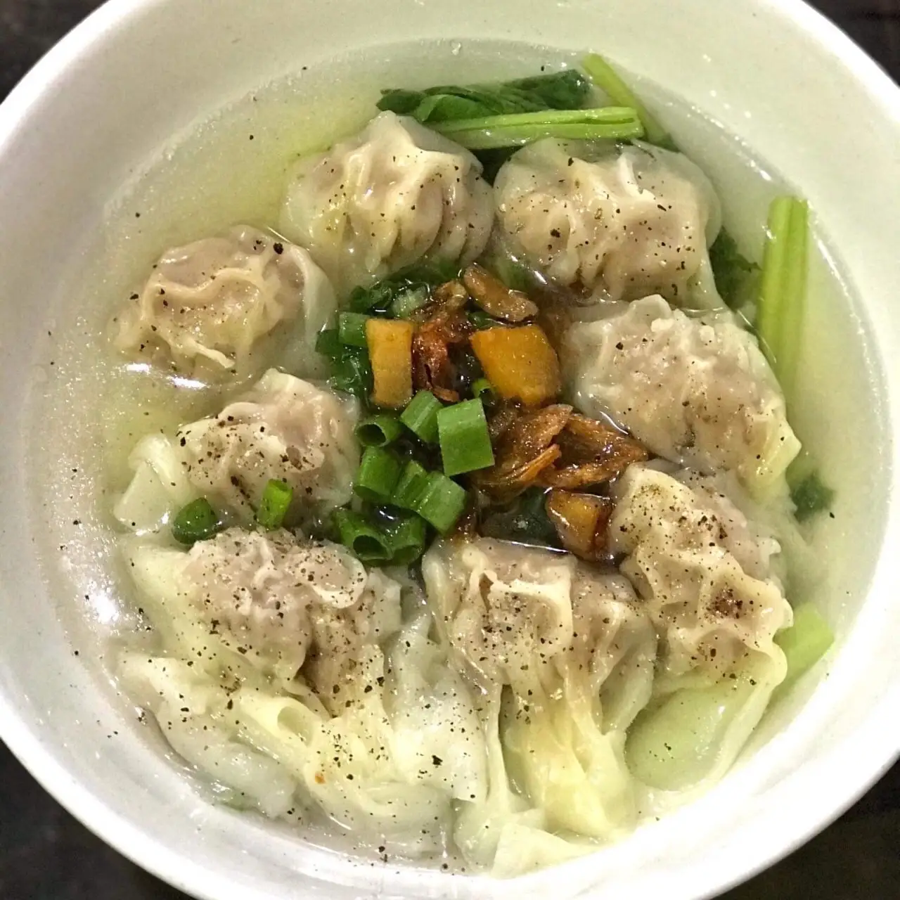 Hoành thánh - 63.000 ₫ tại Hủ Tiếu Sa Tế 192 - Vạn Kiếp