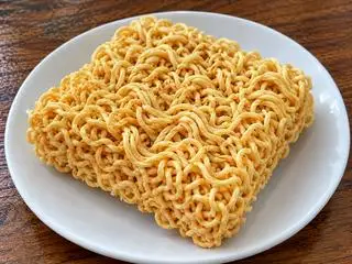 Hình ảnh Mì thêm