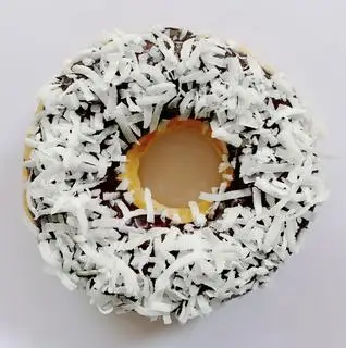 Hình ảnh Donut scl đen - dừa sấy