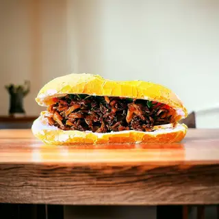 Bánh mì nấm nướng - 35.000 ₫ tại Bánh Mì Chay Chơn Lạc - Đinh Bộ Lĩnh