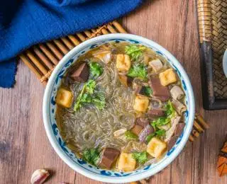 Hình ảnh Miến Huyết