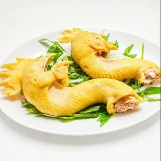 Hình ảnh 1 cái đầu gà