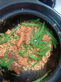 Hình ảnh mì xào phá lấu(đặc biệt)
