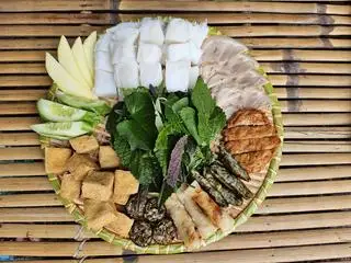 Bún Đậu Tá Lả ( 2 người ăn) - 131.000 ₫ tại Đậu Quán - Bún Đậu Mắm Tôm Chuẩn Vị Hà Nội - Đường Số 41