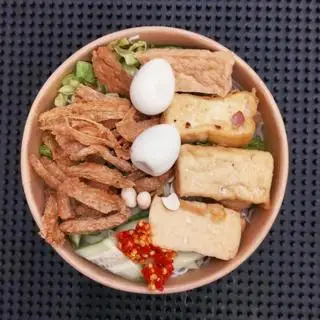 Hình ảnh Bún Nước Tương, Đậu Hũ Chiên Giòn, Sườn Chay chiên, 2 trứng cút