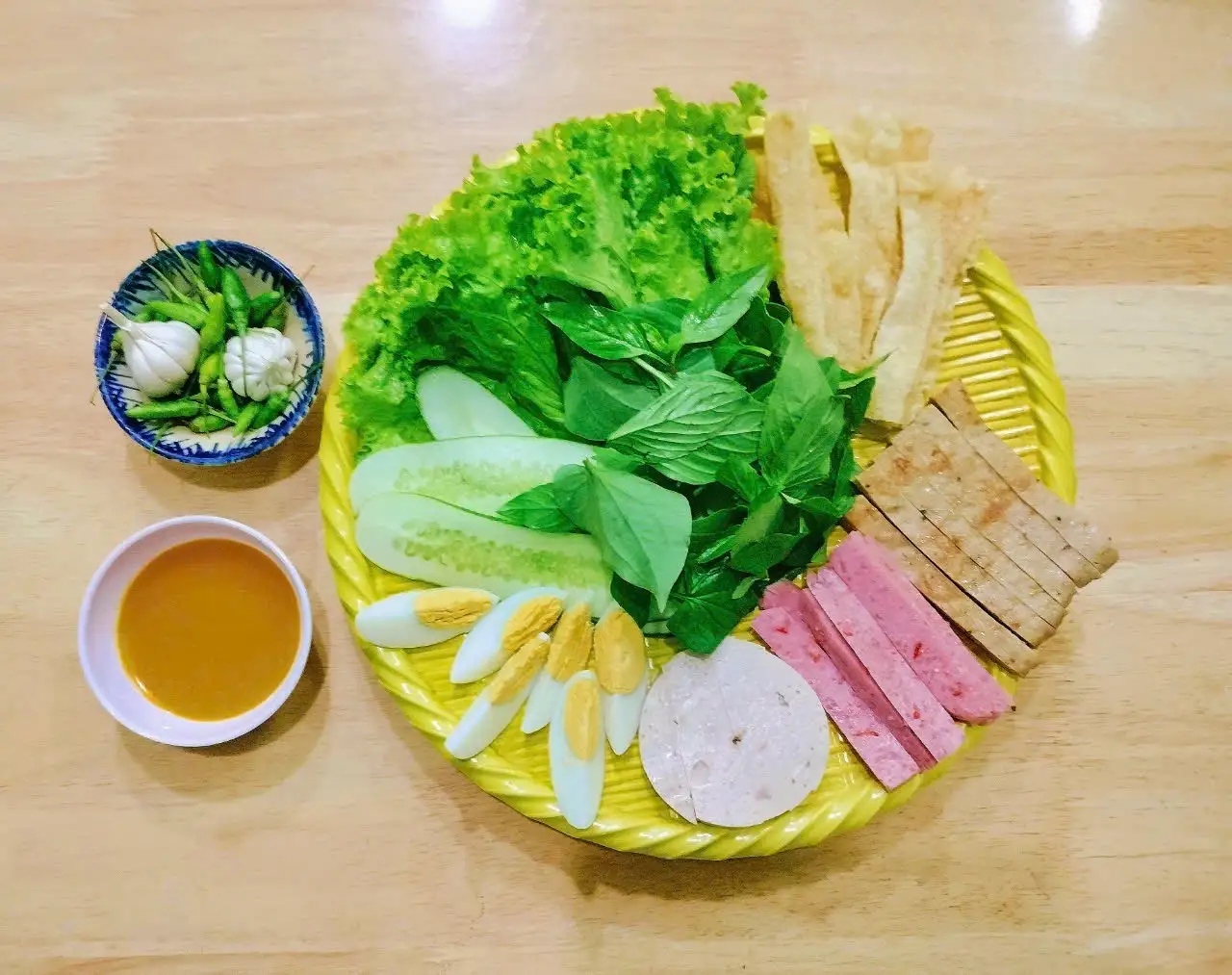 Mẹt Tây Sơn - 87.000 ₫ tại Xứ Nẫu 77 - Mẹt Cuốn Tây Sơn - Lê Đức Thọ