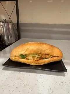 Hình ảnh Bánh Mỳ Pate Trứng
