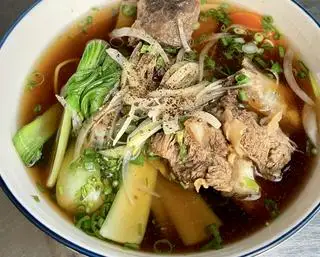 Mì Sườn cọng - 90.000 ₫ tại Tiệm Mì Kim Phát - Mì Sườn Bò - Nguyễn Trãi