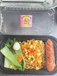 Mì trộn Indomie xúc xích - 35.000 ₫ tại Mì Trộn Indomie & Matcha 3 Điếc - Đường Số 47