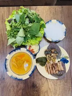 combo bún chả 4 - 90.000 ₫ tại Bún Chả Việt - Nguyễn Đình Chiểu