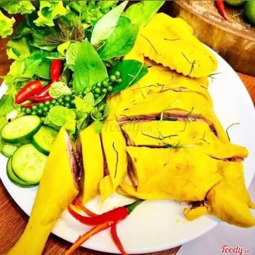 Gà Ủ Muối Hoa Tiêu 1/2 Con Chặt Sẵn  - 140.000 ₫ tại Ăn Vặt Cherry - Cá Viên Chiên & Gà Ủ Muối - Phạm Văn Chiêu