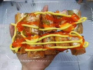bánh tráng cuốn ( tặng trà đá ) - 30.000 ₫ tại Quán Cô Nga - Súp Cua, Chè Thái & Ăn Vặt - Phạm Văn Hai