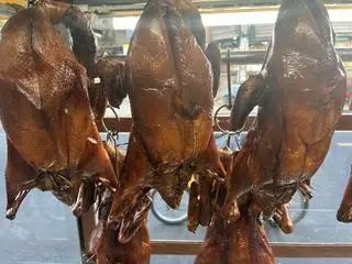 Hình ảnh vịt quay truyền thống 