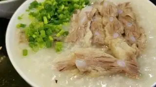 Hình ảnh Cháo sườn sụn+ quẩy 