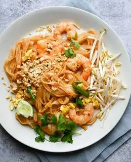 Hình ảnh hủ tiếu pad thái hải sản 