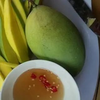 Hình ảnh Xoài keo 500g - mắm đường