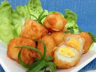 Hình ảnh combo trứng cút chiên