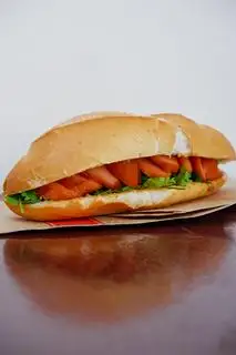 Hình ảnh Bánh Mì Xúc Xích