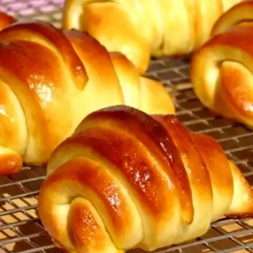 Cua phô mai - 22.000 ₫ tại Kem Bông Bakery - Nguyễn Trãi