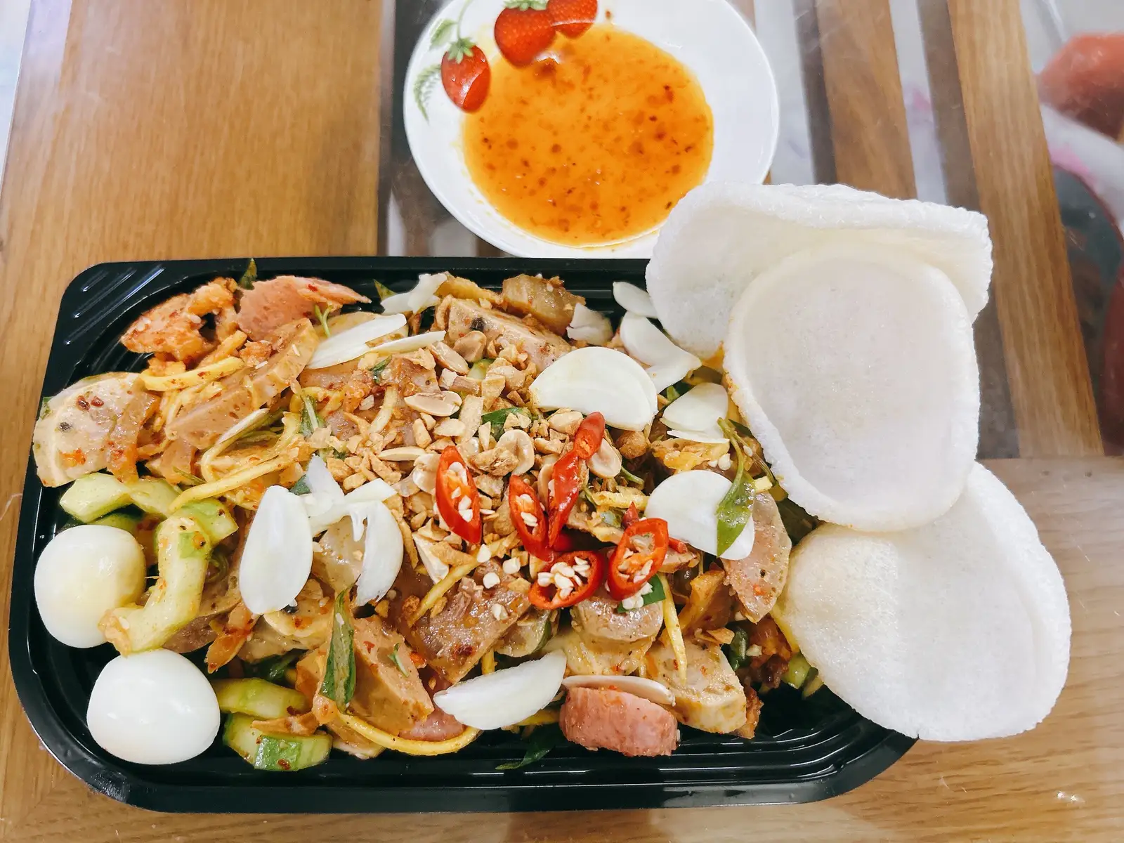 Tré Trộn Thập Cẩm - 65.000 ₫ tại Ăn Vặt Sutin - Bánh Tráng Trộn, Tré Trộn & Trà Trái Cây - Lê Văn Quới