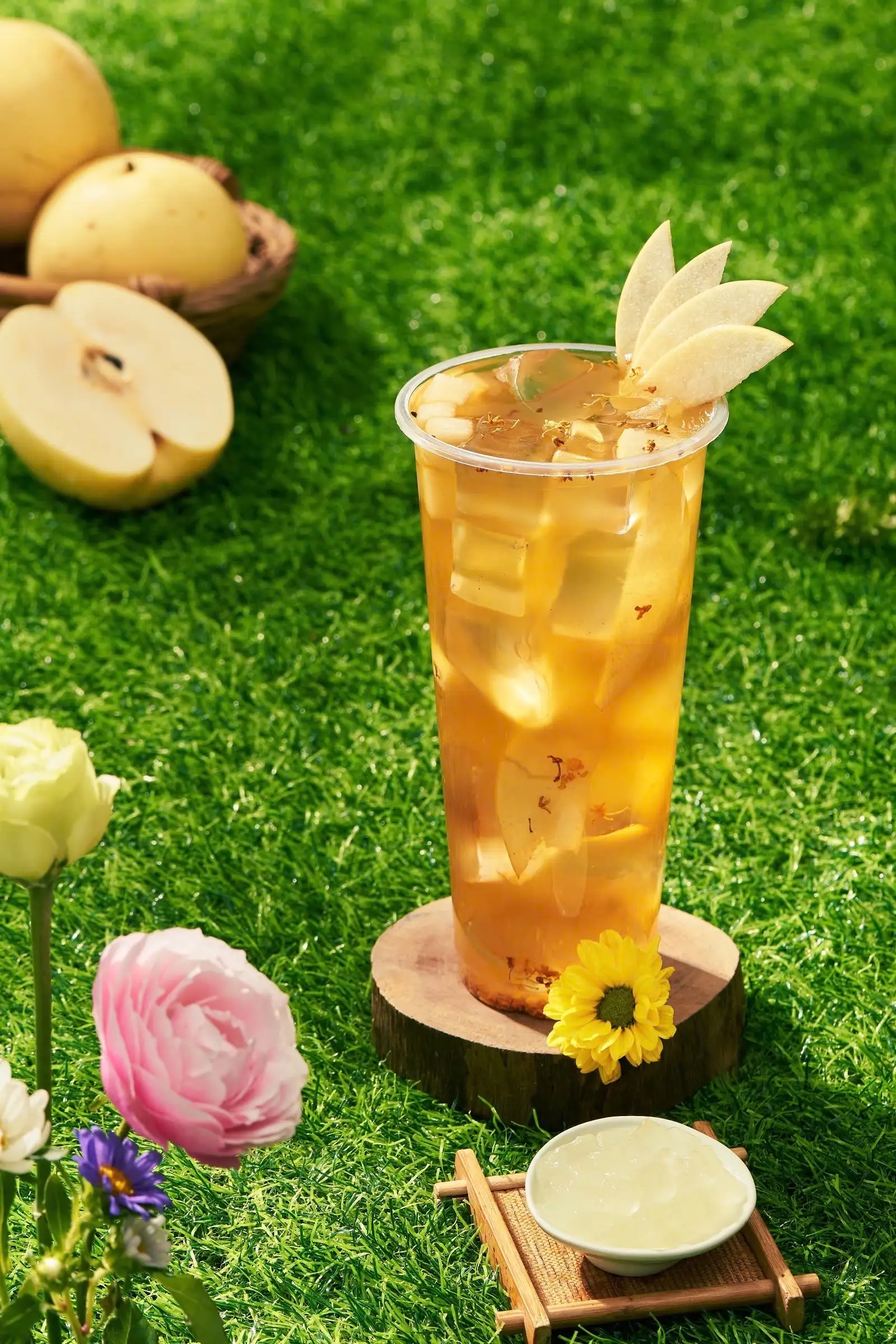 Hình ảnh Lê tươi quế hoa