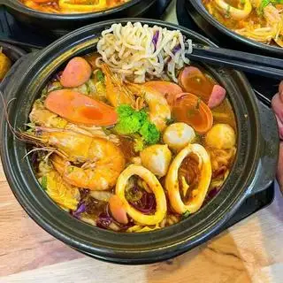 Hình ảnh Mỳ cay thập cẩm 