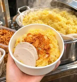 Hình ảnh Xôi xéo- chả lụa