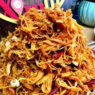 Khô gà bơ tỏi 100gr - 40.000 ₫ tại Xóm Mê Ăn Vặt - Trần Xuân Soạn