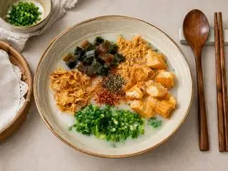 Hình ảnh Cháo sườn đặc biệt Trứng Bắc thảo 
