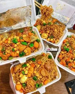 Hình ảnh mỳ trộn thập cẩm