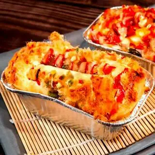 Hình ảnh Bánh Pate Xúc Xích