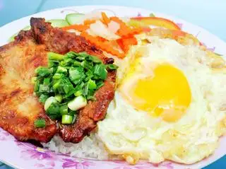 Hình ảnh Cơm Sườn Nướng - Ốp La