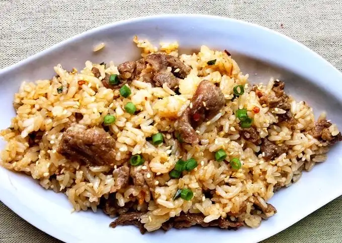 Cơm chiên bò sate - 99.000 ₫ tại Ding Dong - Mồi Nhậu Lai Rai - Nguyễn Xí