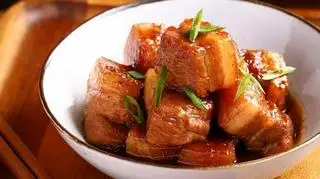 Hình ảnh Thêm thịt kho