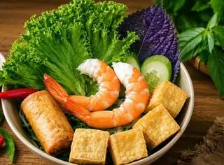 Hình ảnh Bún nước tương  Tôm - Đậu hủ - Chả giò