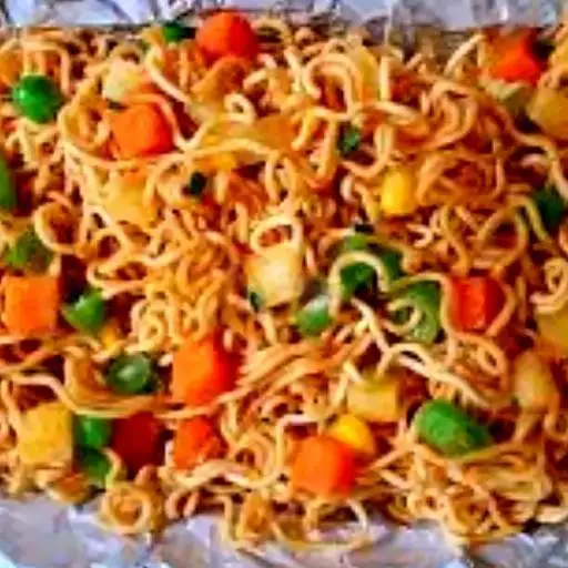 Hình ảnh Mỳ trộn rau củ