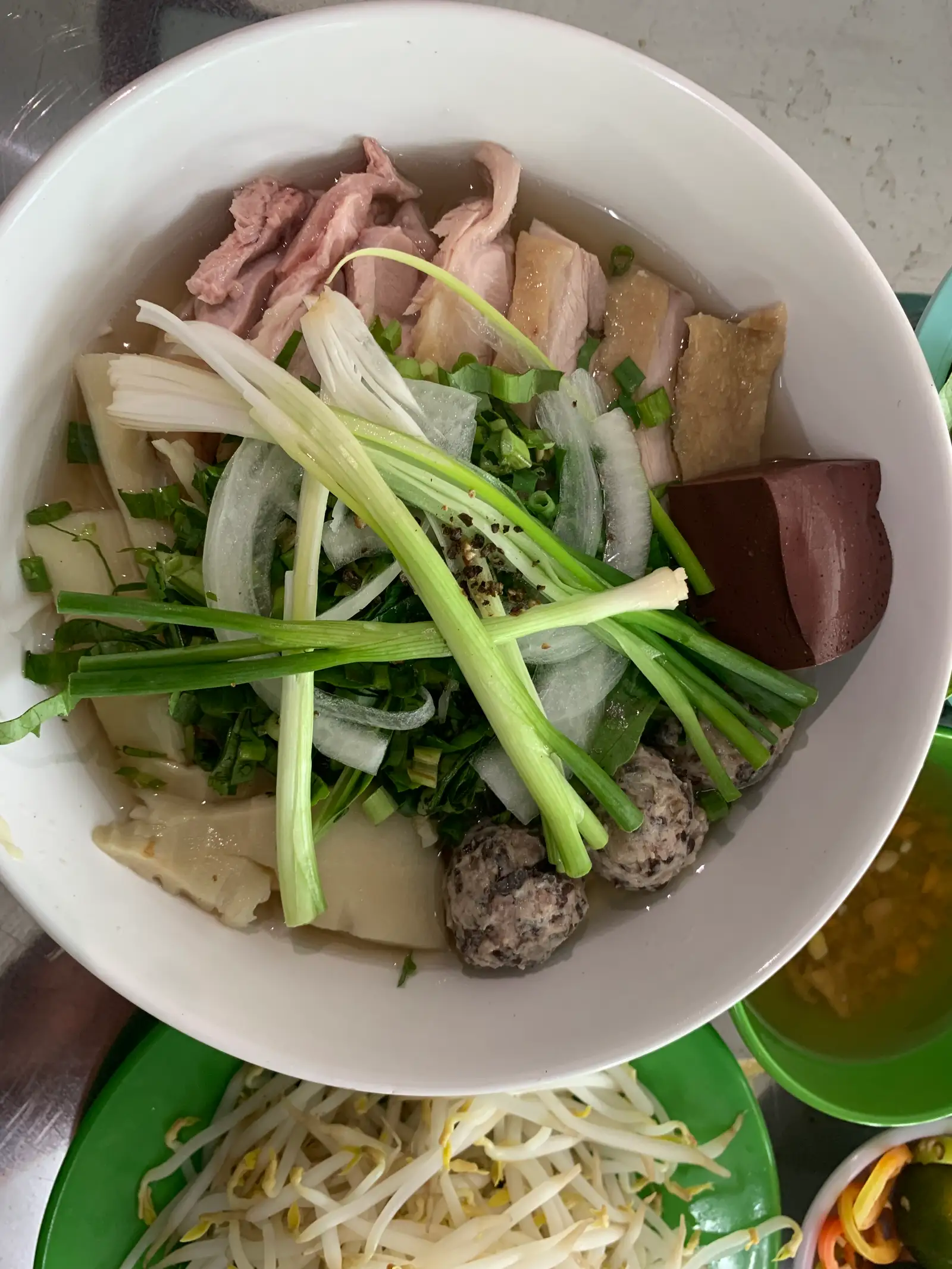 Bún ngan mọc - 59.000 ₫ tại Đào Tâm Quán - Bún Ngan Hà Nội - Bạch Đằng