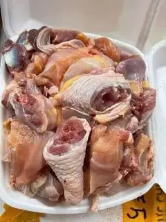 Hình ảnh Gà ăn lẩu (400gr)
