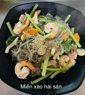 Hình ảnh Miến Hàn xào hải sản