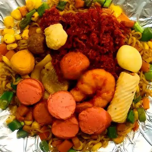 Hình ảnh Combo 3:  Mì Trộn Siêu Vip Đặc Biệt - Nước Coca/ Spite