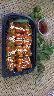 Bánh tráng cuốn - 37.000 ₫ tại Bánh Tráng Nhà Tôm - Cách Mạng Tháng Tám