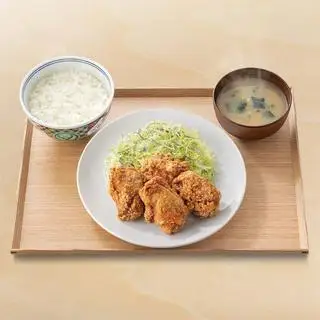 Hình ảnh Cơm Karaage ( Thịt gà Chiên )
