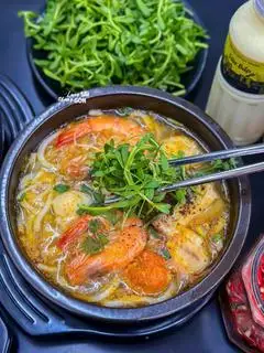 Thố bánh canh tôm - 60.000 ₫ tại Bánh Canh Cá Lóc Thanh Thanh - Tôn Đản 