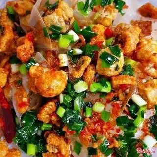 Hình ảnh Bánh tráng phơi sương - sa tế - mỡ hành - tóp mỡ