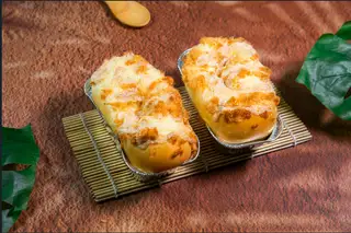 Bánh Mỳ Trứng Muối Chà Bông - 20.000 ₫ tại Tiệm Bánh Suri - Bánh Ngọt & Bánh Kem - Nguyễn Ảnh Thủ