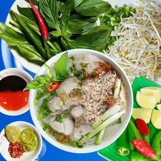 Hủ Tiếu Thịt Heo - 49.000 ₫ tại Bún Cá Kiên Giang - Quán Hương Quê - Nguyễn Hữu Hào