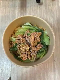 Mì trộn thịt bò - 50.000 ₫ tại Mê Mì Trộn - Sư Vạn Hạnh