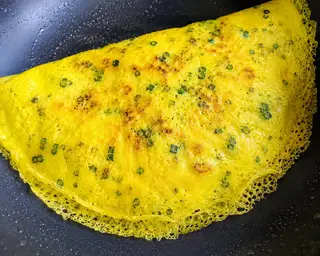Bánh không nhân - 28.000 ₫ tại Bánh Xèo Miền Tây Cô Yến - Xóm Củi
