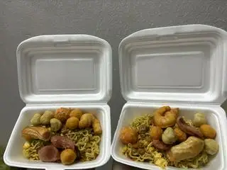 Hình ảnh mì trộn indomie viên chiên
