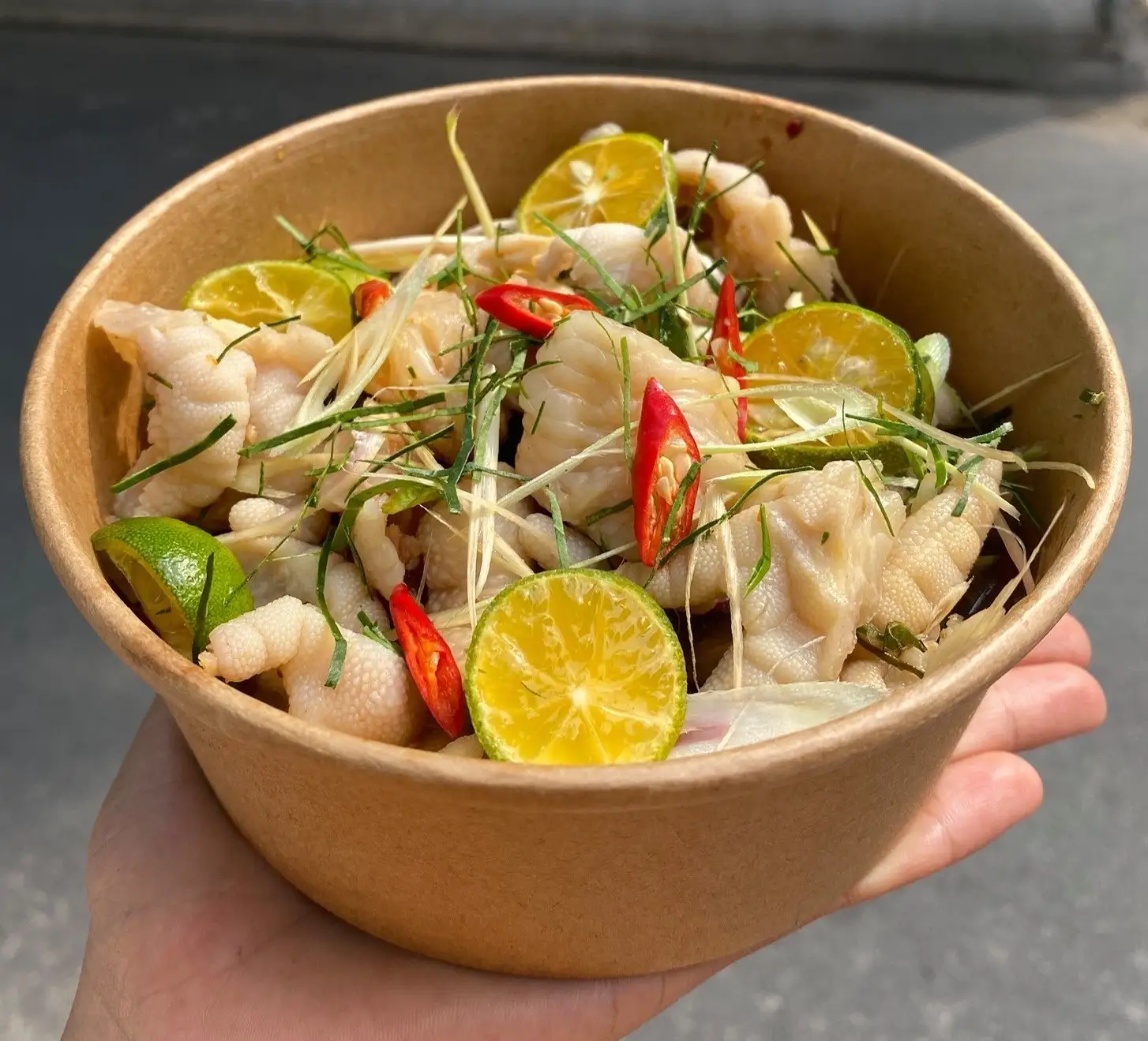 Chân gà sả tắc rút xương - 58.000 ₫ tại Duy Cận Food - Chân Gà Sốt Thái - Phạm Văn Bạch